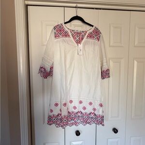 Vineyard Vines White Tunic with Pink and Blue Embroidery